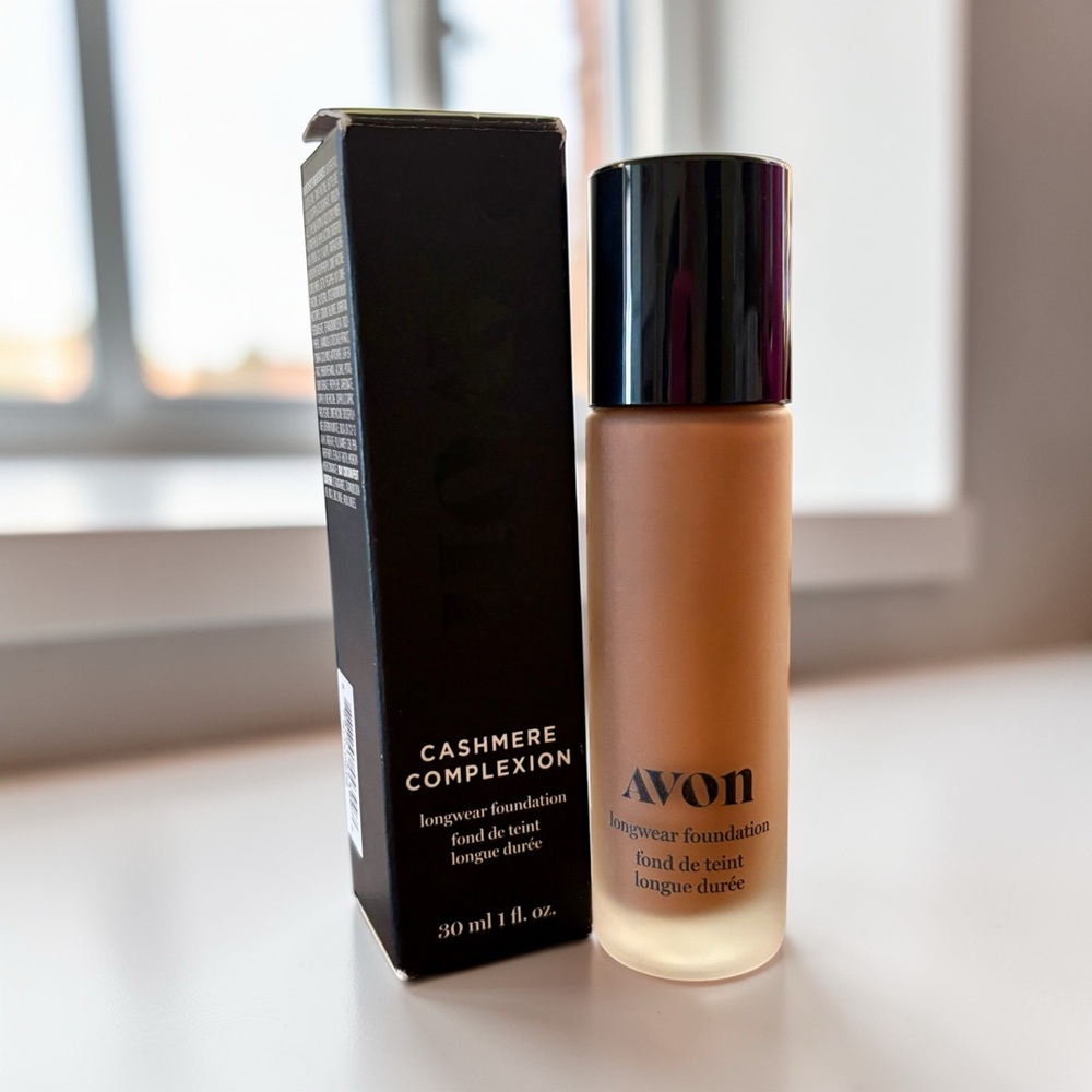 💎 AVON Cashmere Complexion Longwear Foundation Color PECAN Full-Size New In Box